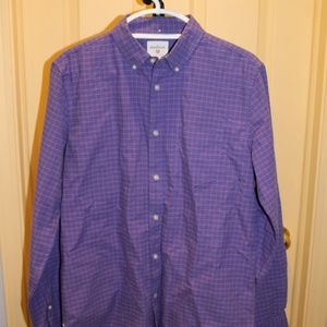 Gap - Modern Oxford - Button Up - M